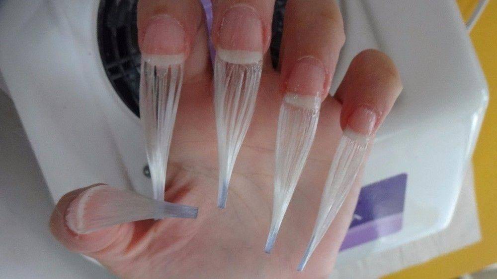 Наращивание ногтей на стекловолокно в домашних условиях