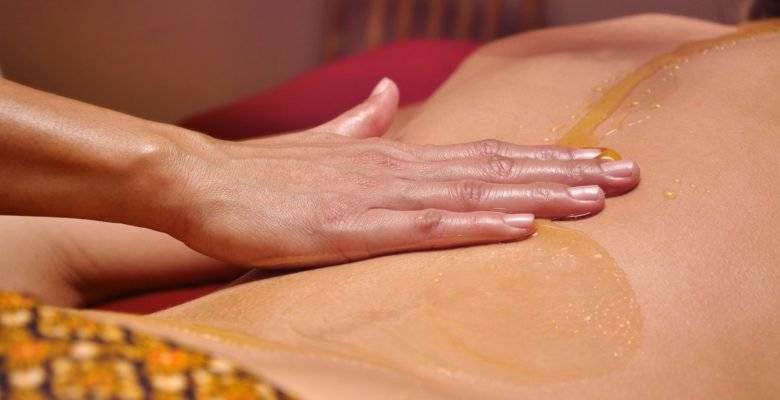 Медовый массаж от целлюлита: польза, правила выполнения