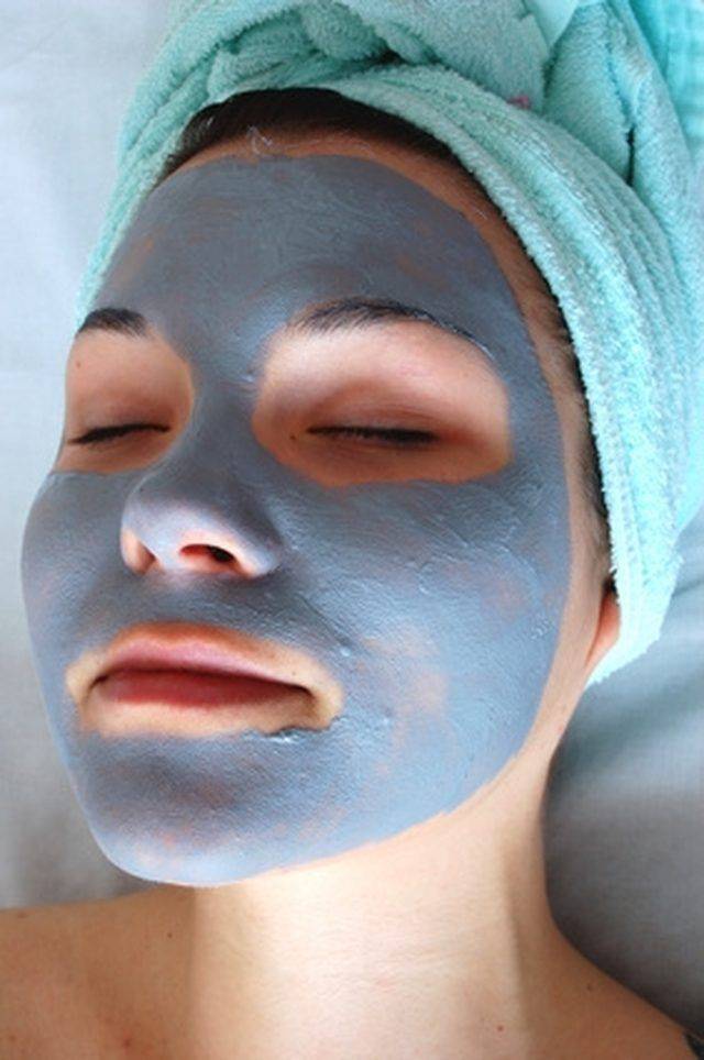 Голубая глина для лица: маски, свойства, польза
