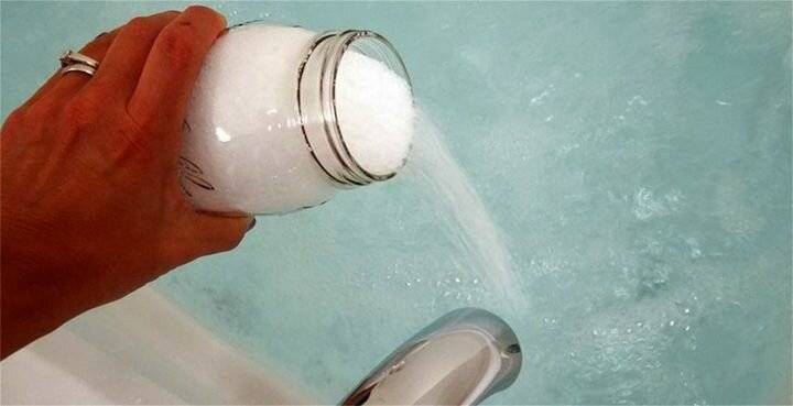 Какие ванны принесут пользу во время лечения псориаза?