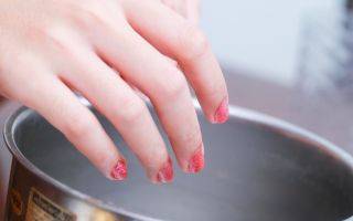 Как почистить матовые ногти