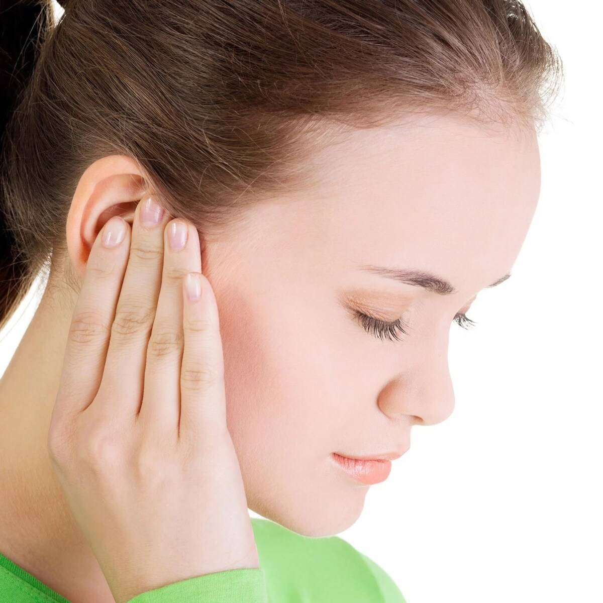 Себорейный дерматит на ухе и в ушной раковине